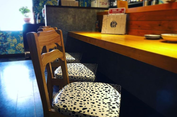 宇部新川で居酒屋を営む当店はおしゃれな空間が人気です