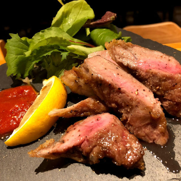 宇部新川で居酒屋を営む当店は肉バルとして人気がございます